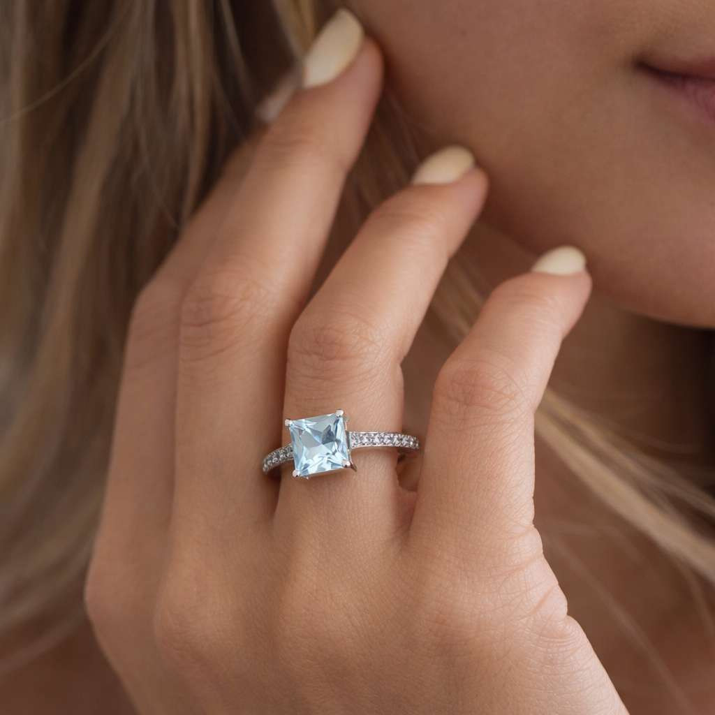 The Aria Ring
