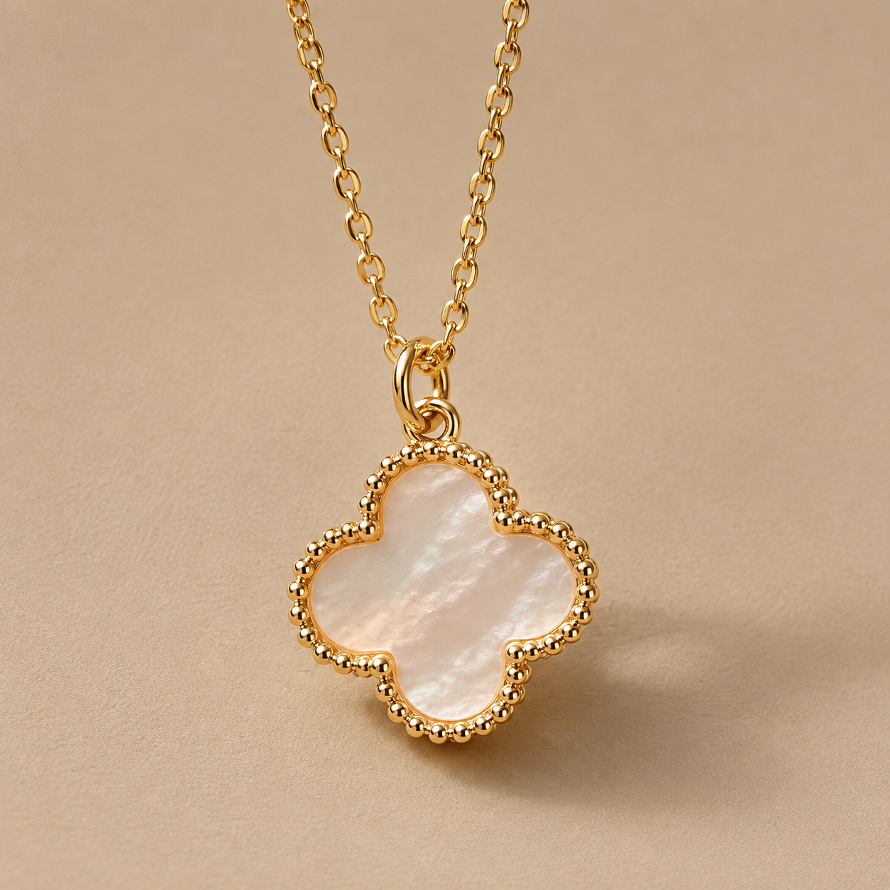 Pearl Clover Necklace