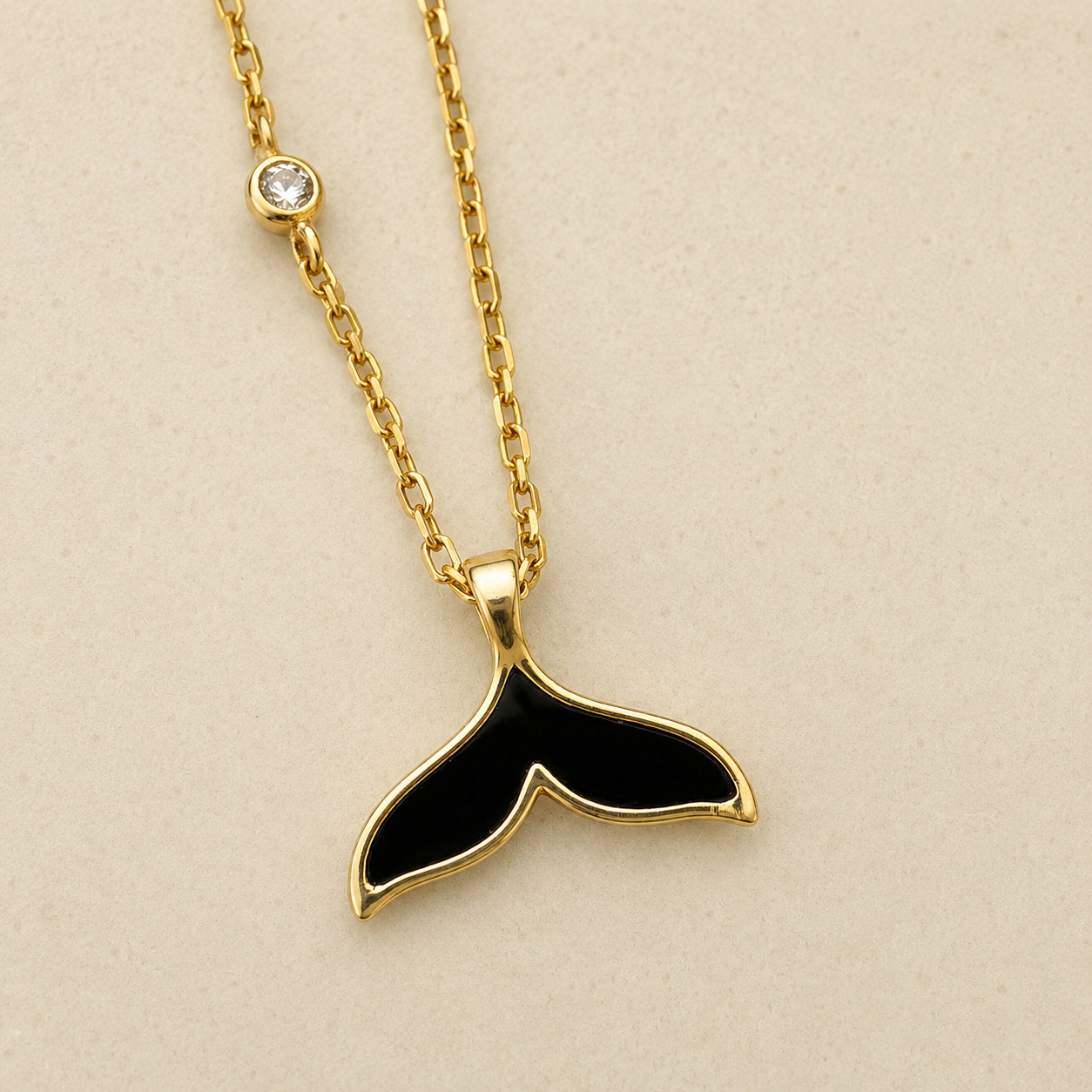 Black Pearl Tail Necklace