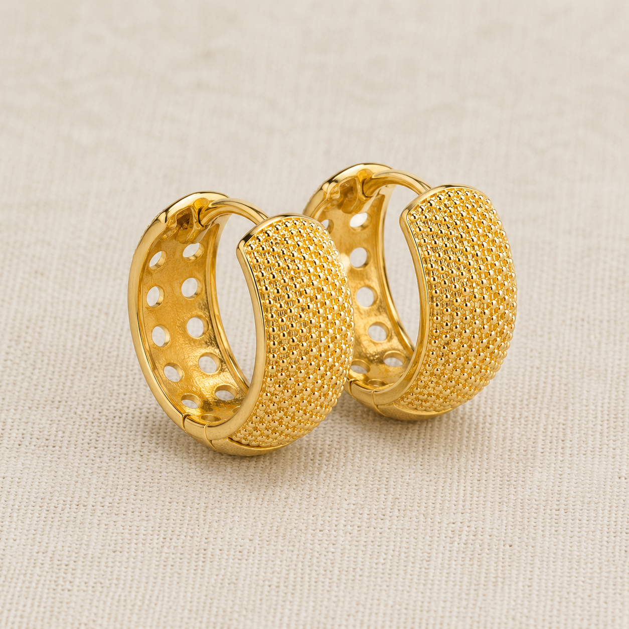 Dalia Hoops
