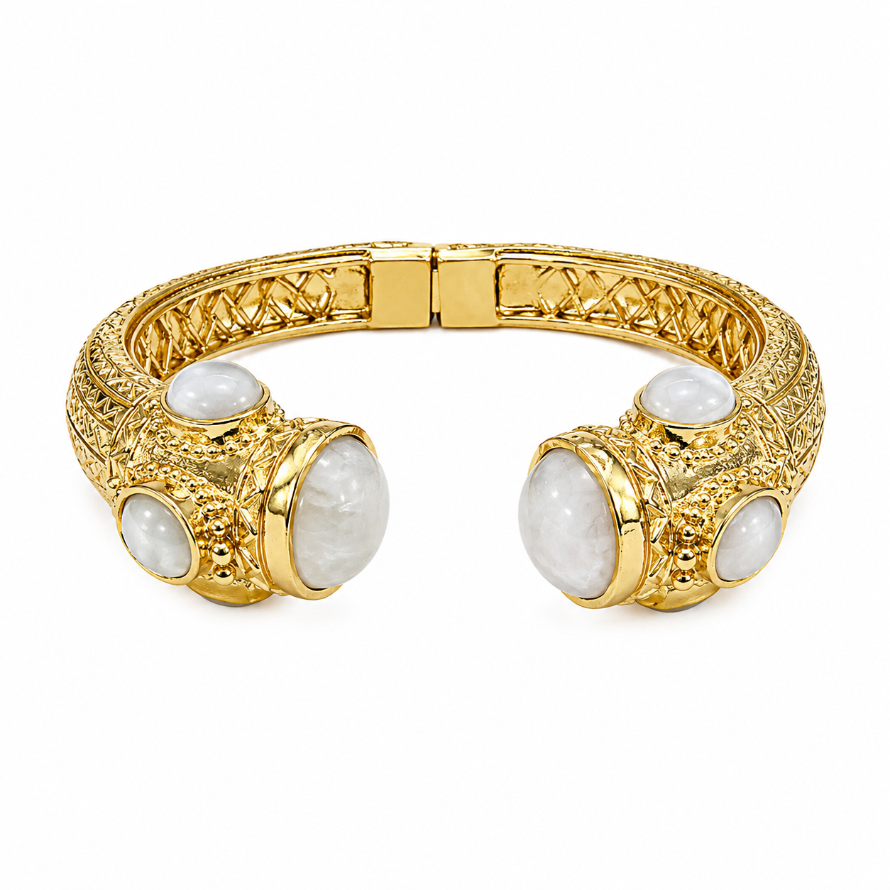 Noura Cuff