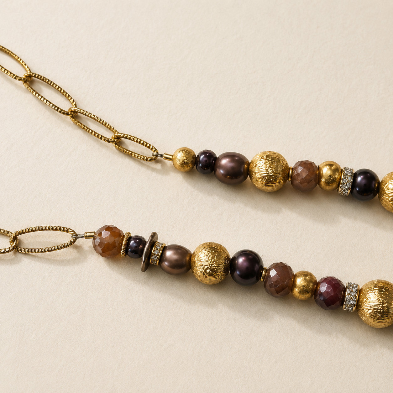Isa Necklace