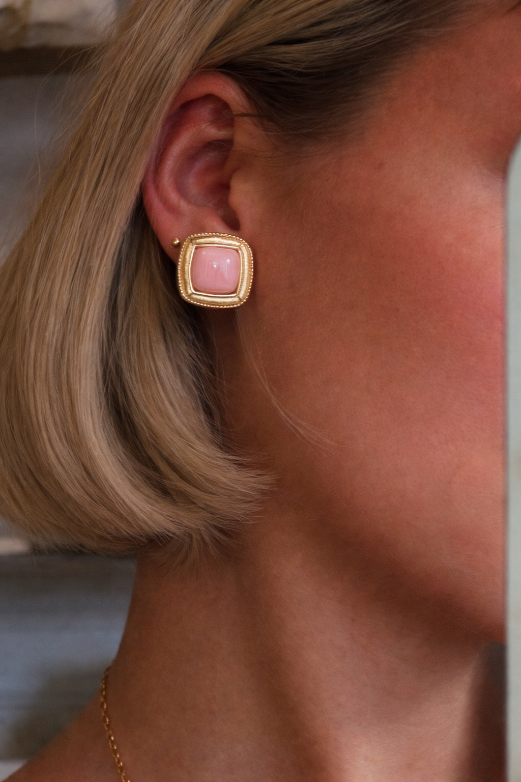 Rosette Studs