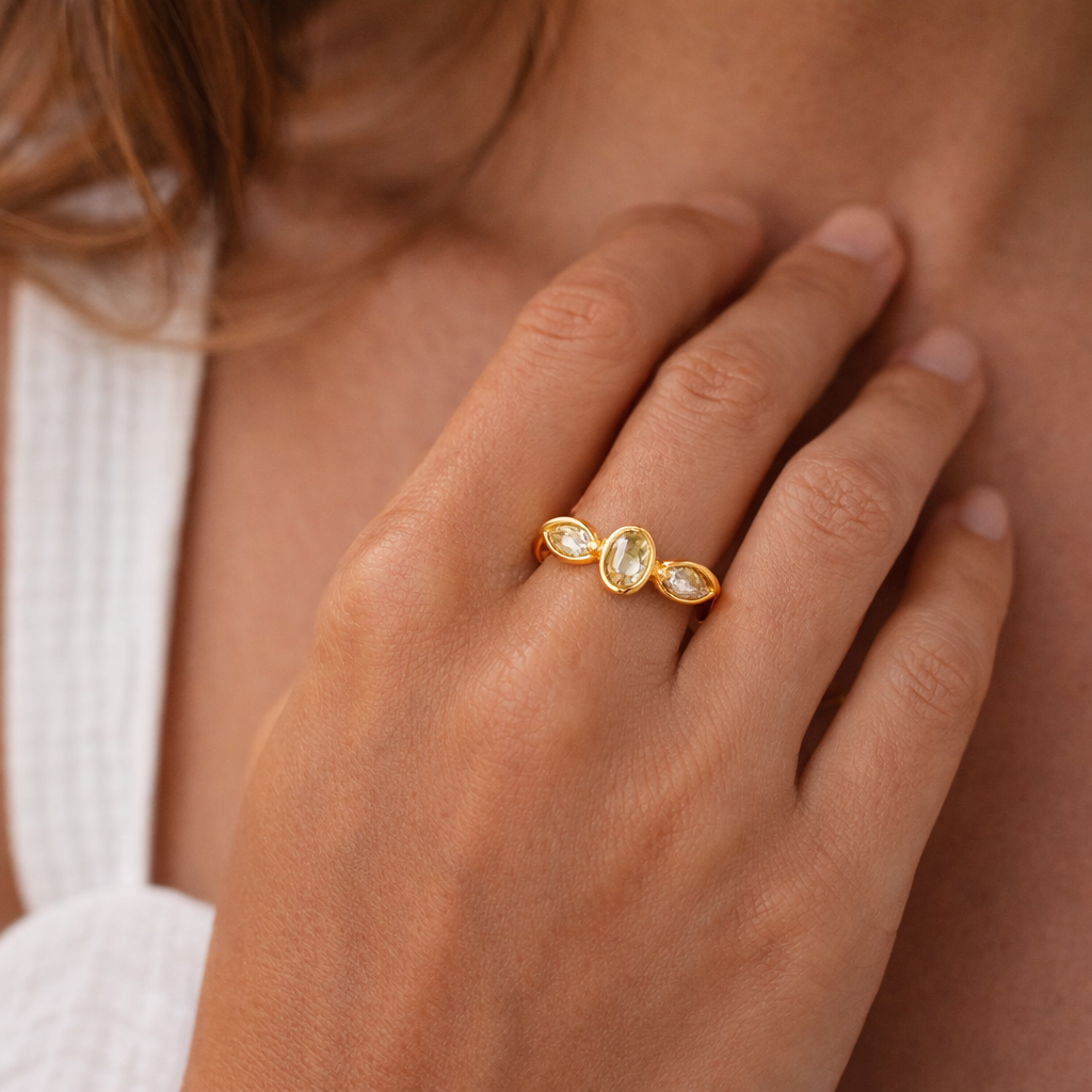 The Valeria Ring