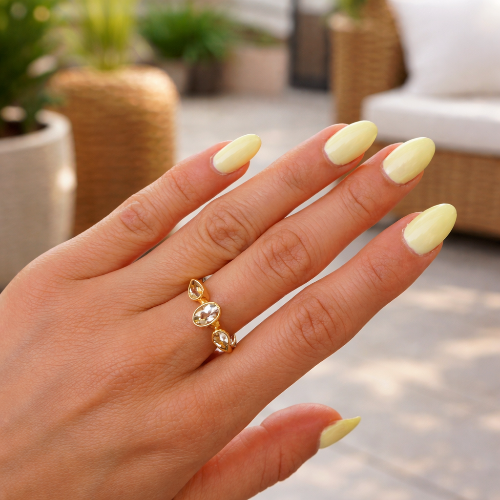 The Valeria Ring