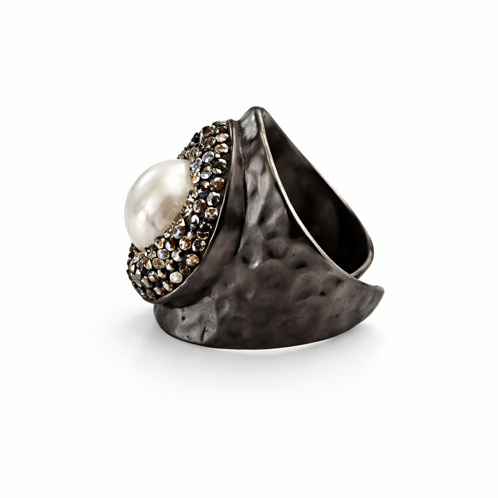 Noir Ring