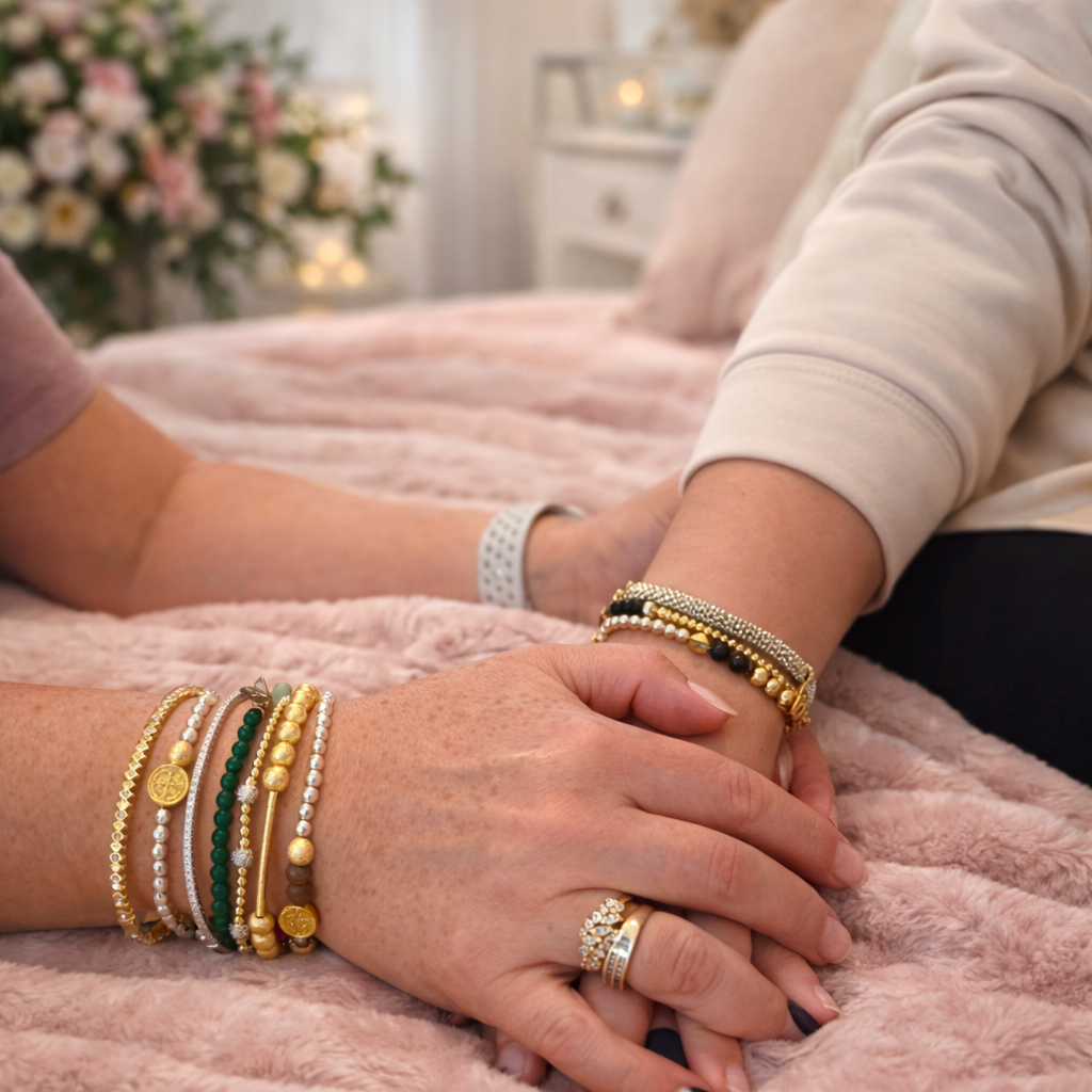 Grace Line Bangle